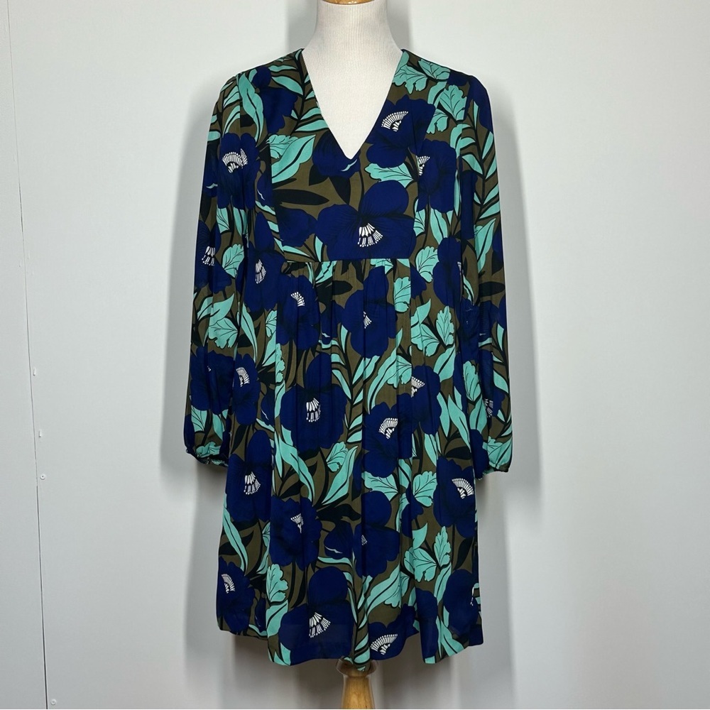 Beige by eci Floral Blue Green Dress Size 6